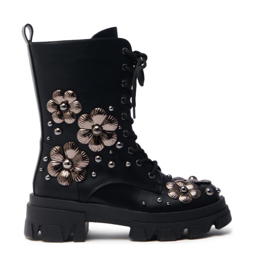AZALEA WANG ORQUIDEA BLACK FLORAL EMBELLISHED COMBAT BOOTIE - 10 - Picture 4 of 7